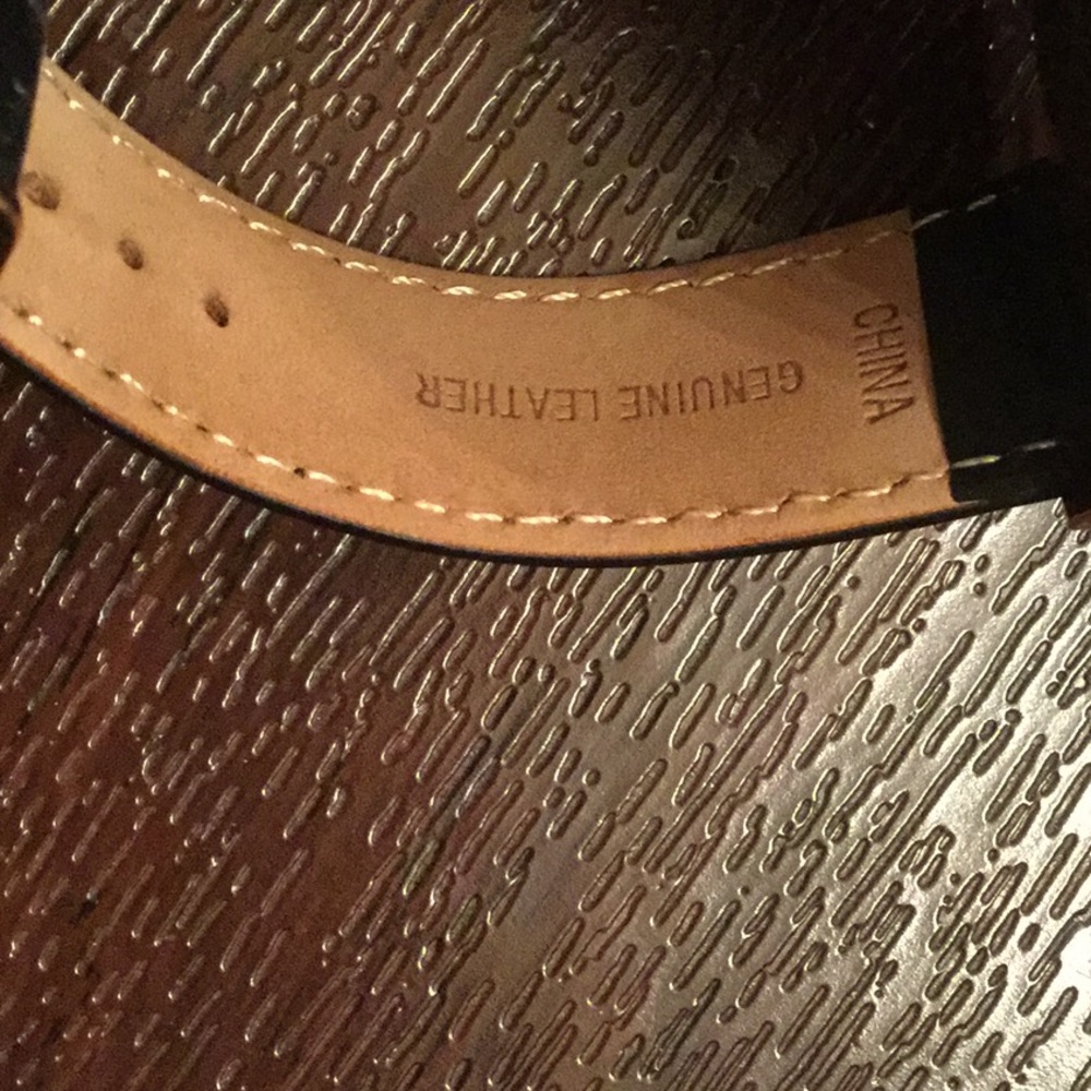 GUESS WATCH - Picture 4 of 6